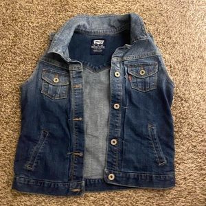 Levi’s jean vest